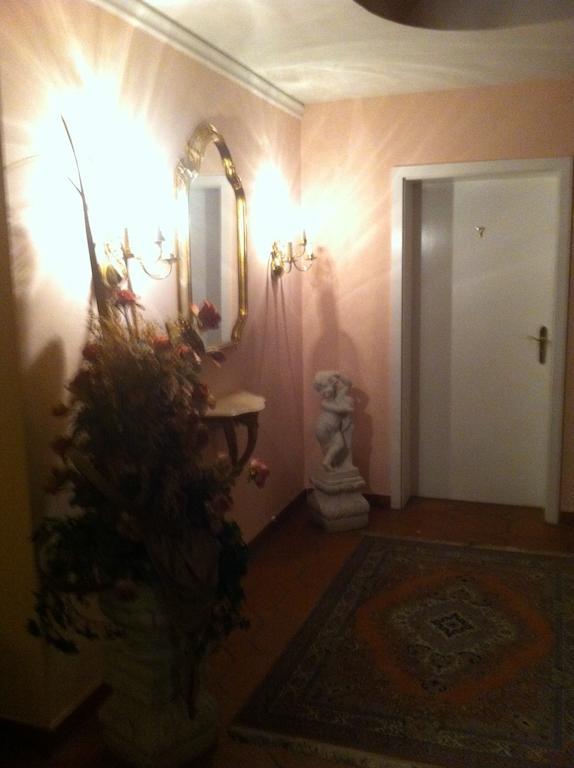 Gaestehaus Ullmannshof Kirchheim am Neckar Esterno foto